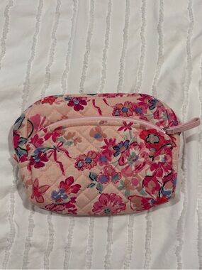 Vera Bradley Medium Zip Cosmetic Makeup Bag Pink Floral Pretty Posies - Like New